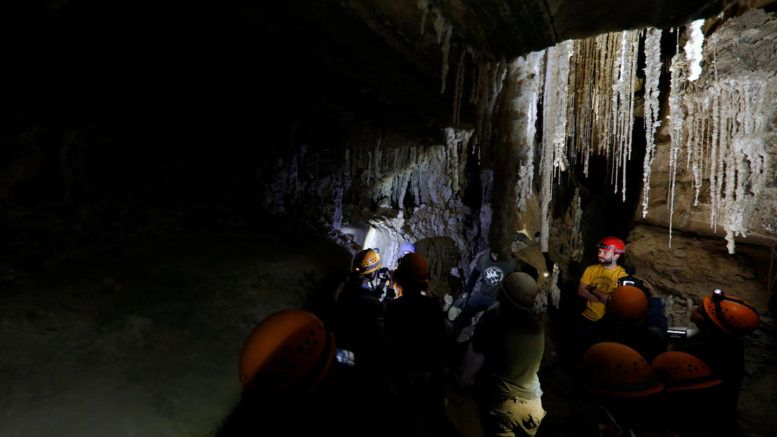 Το μεγαλύτερο σπήλαιο ορυκτού αλατιού διεθνώς, στο Ισραήλ