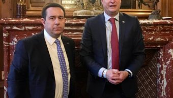 Με τον Υπουργό Μετανάστευσης Σουηδίας, Anders Ygeman Με τον Υπουργό Μετανάστευσης Σουηδίας, Anders Ygeman