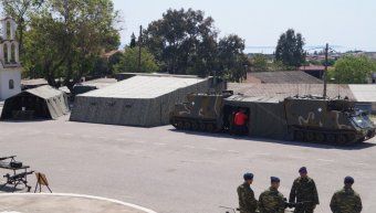 Το διπλό τεθωρακισμένο Στρατηγείο της 96 ΑΔΤΕ Το διπλό τεθωρακισμένο Στρατηγείο της 96 ΑΔΤΕ