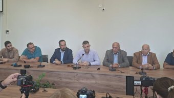 Ξεσηκωμός για το επικείμενο τετράμηνο κλείσιμο του Aεροδρομίου Χίου Ξεσηκωμός για το επικείμενο τετράμηνο κλείσιμο του Aεροδρομίου Χίου