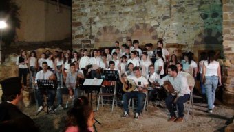 Το Κάστρο γέμισε νότες