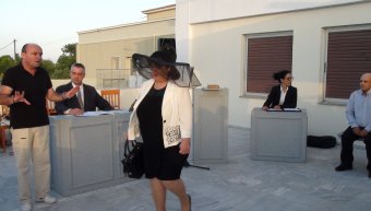 Παράσταση για χειροκρότημα