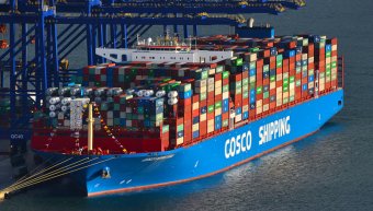 πλοίο μεταφοράς κοντέινερ