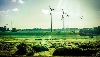 Η Google θα λειτουργεί αποκλειστικά με ανανεώσιμες πηγές ενέργειας μέχρι το 2030 Η Google θα λειτουργεί αποκλειστικά με ανανεώσιμες πηγές ενέργειας μέχρι το 2030