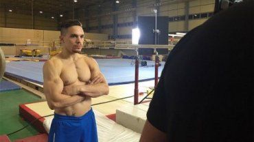 Ένας αγώνας και ένας άνθρωπος αρκούν για να εξαφανίσουν ό,τι μας χωρίζει