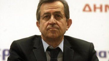 3 πράγματα που συμβαίνουν τώρα, καθώς ο βουλευτής υποστηρίζει πως το ΕΣΡ συμφωνεί μαζί του