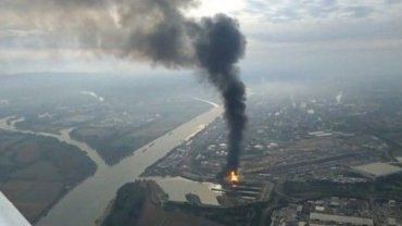 Βίντεο καταγράφουν το μέγεθος της καταστροφής και τη μεγάλη φωτιά