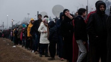 «Στην Ελλάδα θα δινόταν ο ρόλος που παίζει το νησί του Ειρηνικού, Ναούρο» λέει ο Αυστριακός αρχιτέκτονας της πολιτικής Μέρκελ για το προσφυγικό 