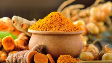 κουρκουμάς