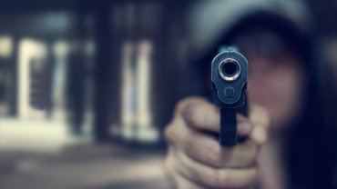 ληστής, όπλο