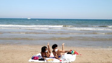 summer_vacations_with_covid_19