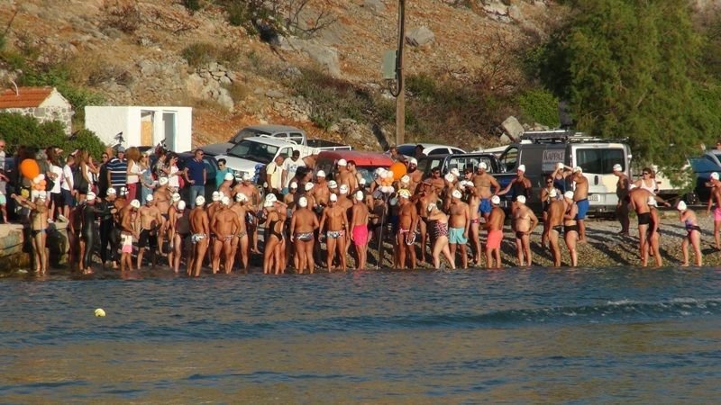 Στον Αγιο Στέφανο της Ελάτας Στον Αγιο Στέφανο της Ελάτας