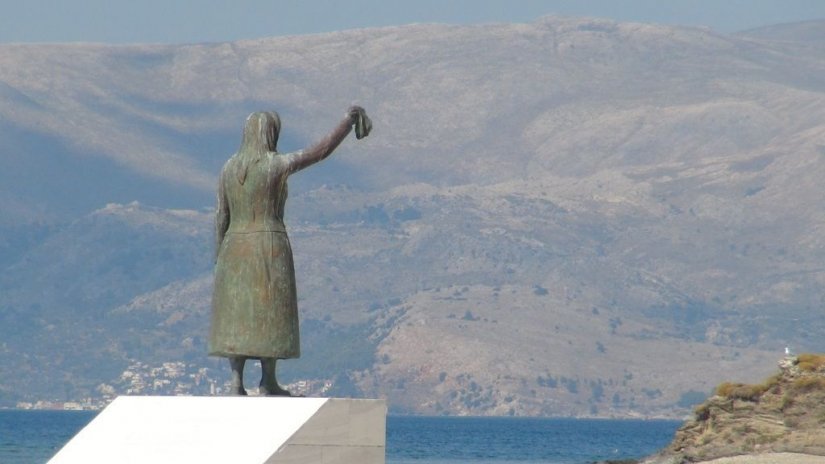 Η αιώνια... μάνα