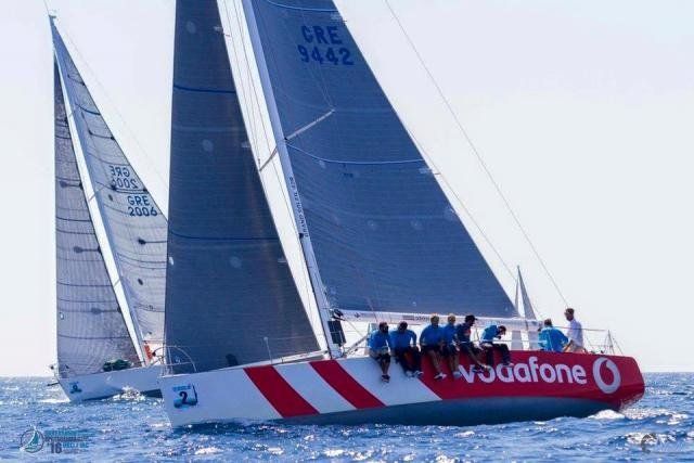 ΣΤΗΝ 3η ΘΕΣΗ ΤΕΡΜΑΤΙΣΕ ΤΟ ΣΚΑΦΟΣ CODE ZERO VODAFONE Το σκάφος Code Zero Vodafone σε ένα εντυπωσιακό στιγμιότυπο στα μερά του Αιγαίου, διεκδικώντας τη διάκριση στο Πανελλήνιο Πρωτάθλημα.