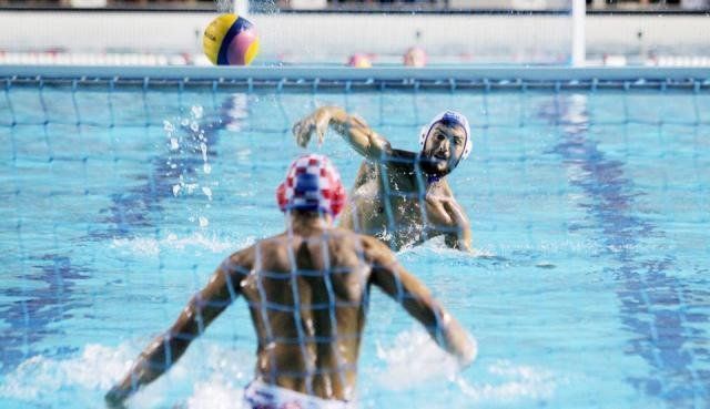 Η Βουλιαγμένη θέλει με... ελευθέρας τον Κώστα Γκιουβέτση