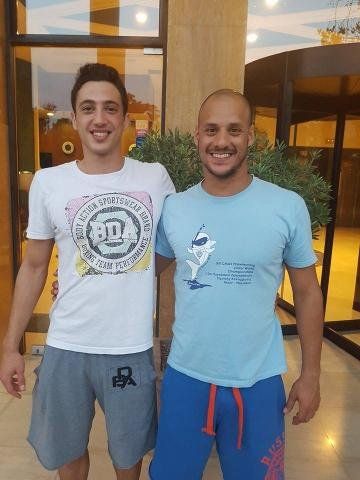 ΤΕΧΝΙΚΗ ΚΟΛΥΜΒΗΣΗ: Χιώτικο δίδυμο σε μεγάλη διοργάνωση Ο Βαγγέλης Μαρίνος και ο Γιάννης Πιπινιάς επιλέχθηκαν από τη Διεθνή Ομοσπονδία Τεχνικής Κολύμβησης για να συμμετάσχουν τον προσεχή Ιούλιο στους Παγκόσμιους Αγώνες, που είναι η μεγαλύτερη διοργάνωση που γίνεται κάθε 4 χρόνια στο συγκεκριμένο άθλημα, υπό την αιγίδα της Διεθνούς Ολυμπιακής Επιτροπής.