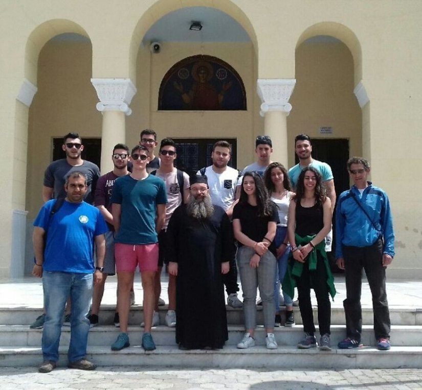 Οι αθλητές στον Μητροπολίτη