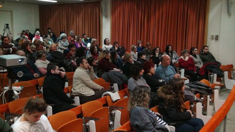 Εθισμός με το διαδίκτυο