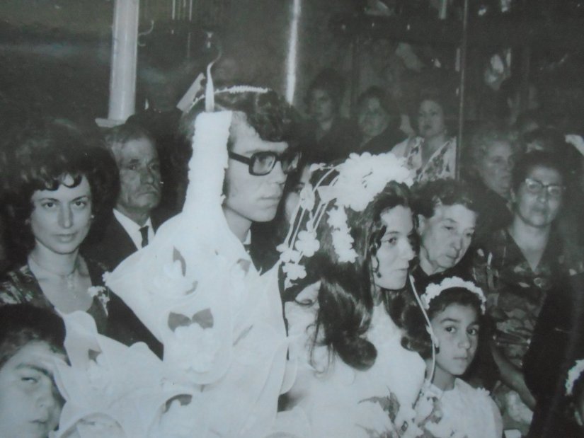 Ήταν 7 Οκτωβρίου του 1973 όταν ενώθηκαν με τα δεσμά του γάμου ο Δήμήτρης και η Φρόσω Φρεζούλη