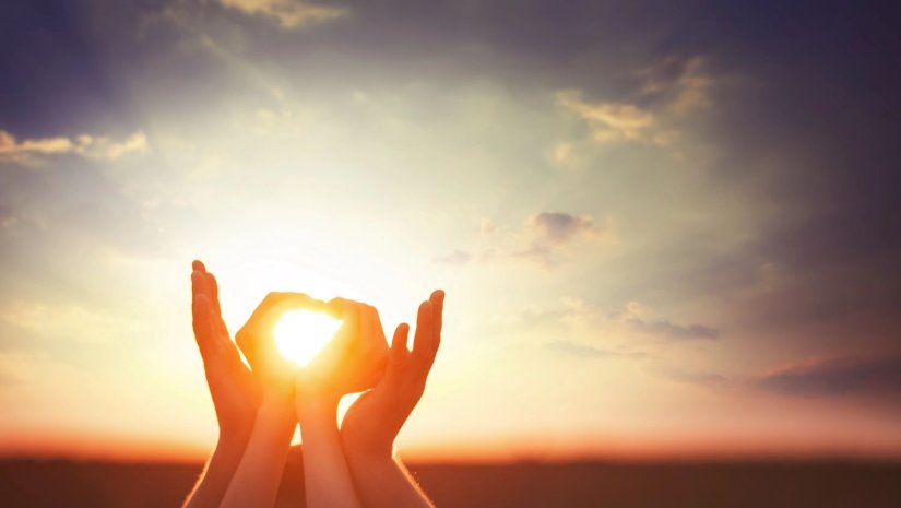 Υπάρχουν Άνθρωποι!