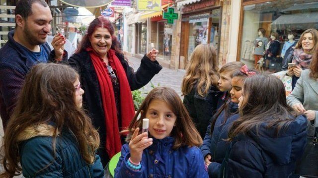 Οι μικροί Αρωματοποιοί της οδού Δαμαλά