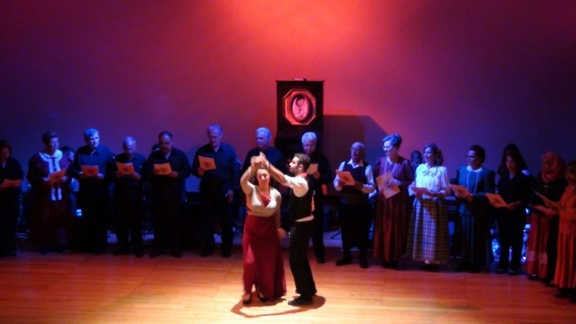 Λατέρνα η αρχόντισσα του δρόμου στο Ομήρειο