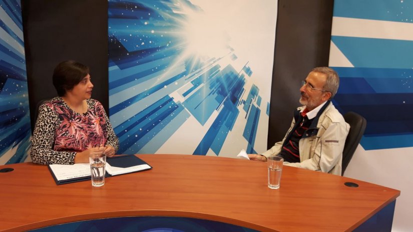 Ο Χρήστος Οικονόμου συζητά με την Ειρήνη Αναγνώστου για το θέμα των συντάξεων Ο Χρήστος Οικονόμου συζητά με την Ειρήνη Αναγνώστου για το θέμα των συντάξεων