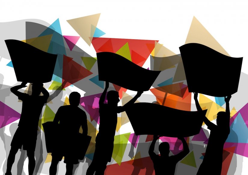 Eίναι ένα ζητούμενο η πολιτικοποίηση της νεολαίας