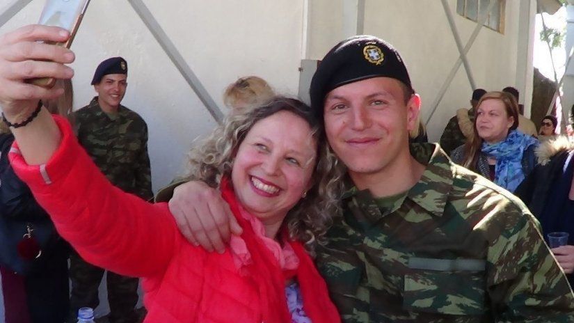 Μετά την ορκωμοσία στο Στρατόπεδο Γκιάλα