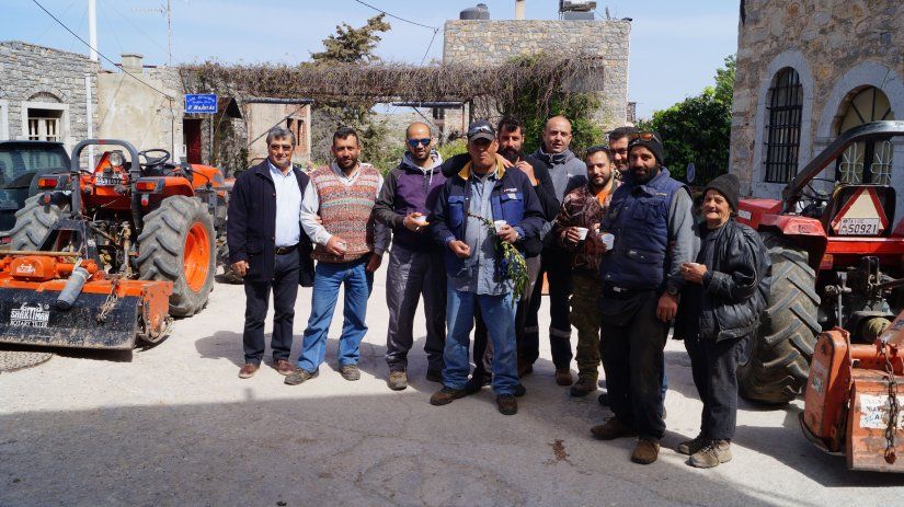 Οργωμα για τον Ταξιάρχη στα Μεστά Οργωμα για τον Ταξιάρχη στα Μεστά