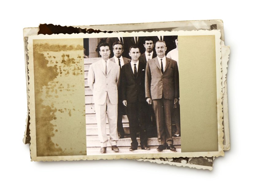 Στο στιγμιότυπο από αριστερά Αντώνης Κουκουνάρης, Γιώργος Τσαπέλας, Μάρκος Βολίκας, Λουκάς Καράβολος, Κλεόβουλος Παπαμαύρου (Πήξης) γυμναστής (αρχείο Τάκη Δηράκη)