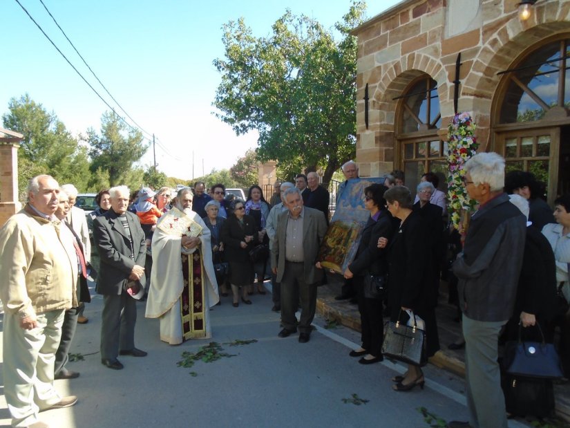 O εορτααμός της Παρασκευής της Διακαινησίμου, στο ξωκκλήσι του Άι Δημήτρη Κτιστών, το 2016 O εορτααμός της Παρασκευής της Διακαινησίμου, στο ξωκκλήσι του Άι Δημήτρη Κτιστών, το 2016