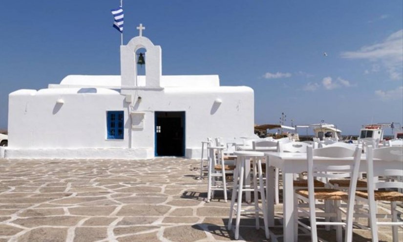 H γιορτή της Παναγίας δεσπόζει το καλοκαίρι H γιορτή της Παναγίας δεσπόζει το καλοκαίρι