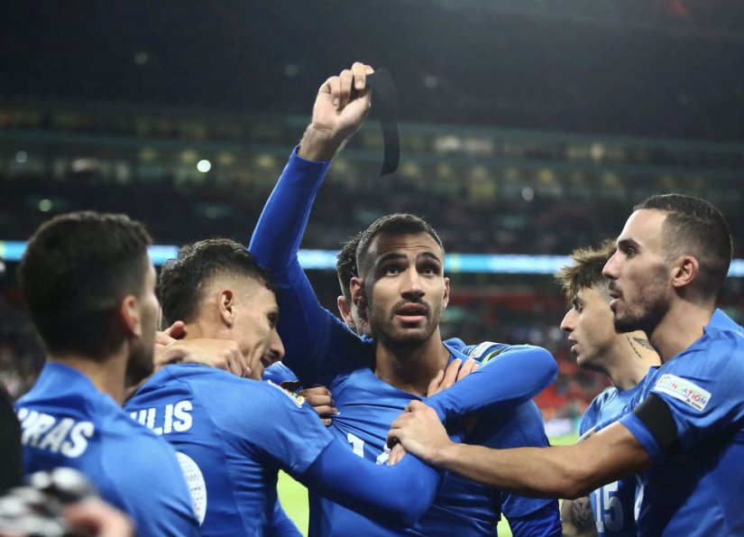 Χαρμολύπη στη νίκη της ελληνικής Εθνικής Ομάδας Ποδοσφαίρου επί της Αγγλίας