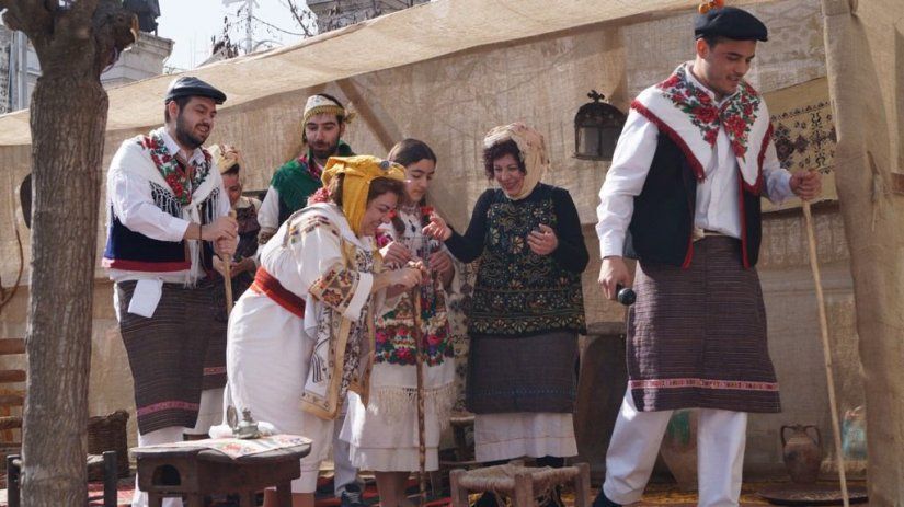 Σατυρικό θεατρικό δρώμενο Σατυρικό θεατρικό δρώμενο