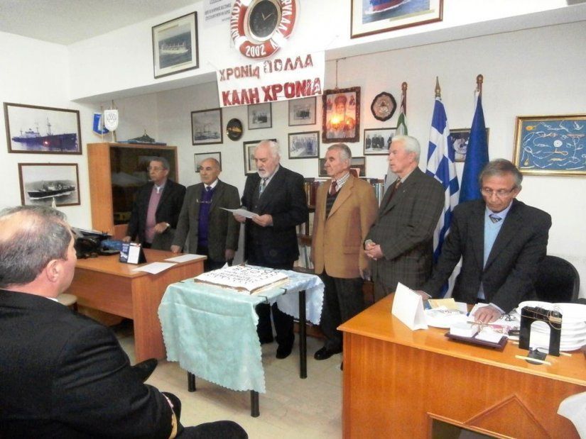 Ο Μ. Καριάμης στον χαιρετισμό στην κοπή της πίτας