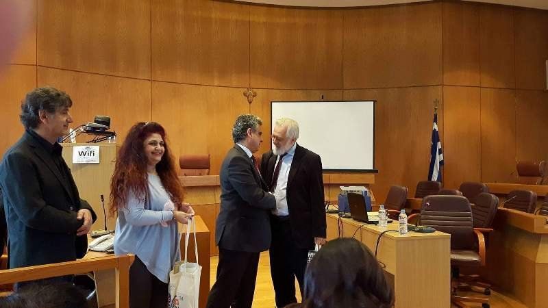 Τιμητική διάκριση στον Γιάννη Σμαραγδή