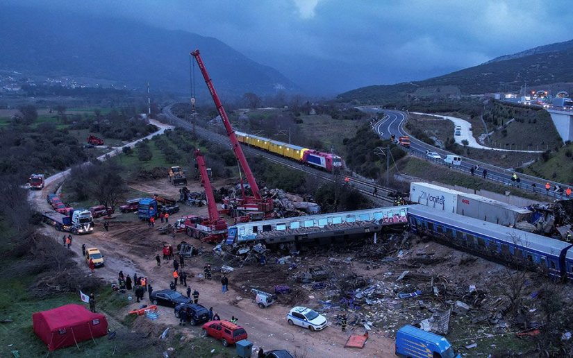 Συγκλόνισε η τραγική είδηση της σύγκρουσης των τρένων στα Τέμπη Συγκλόνισε η τραγική είδηση της σύγκρουσης των τρένων στα Τέμπη