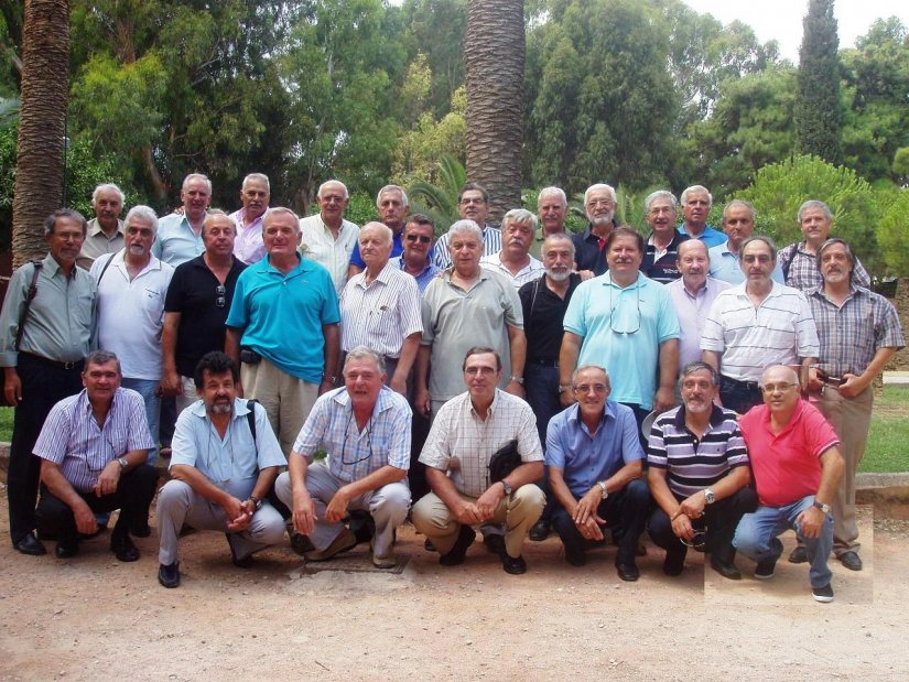 Στο στιγμιότυπο παλιοί συμμαθητές σε... νεότερη έκδοση.