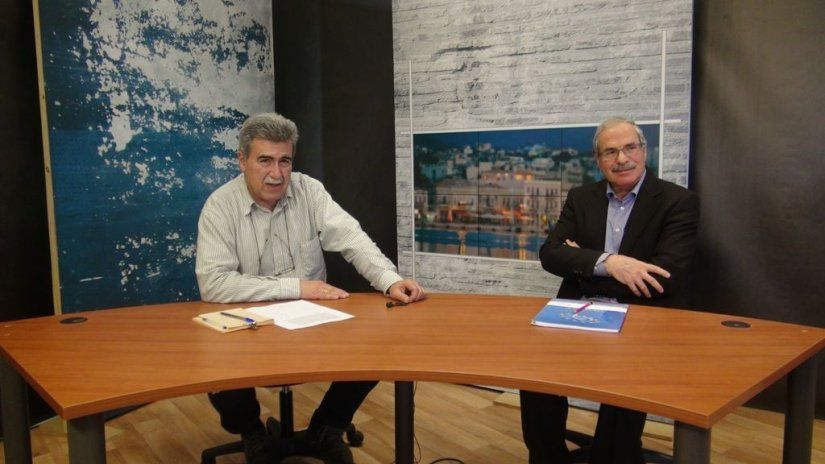 Χρ. Χαραλαμπάκης Χρ. Χαραλαμπάκης