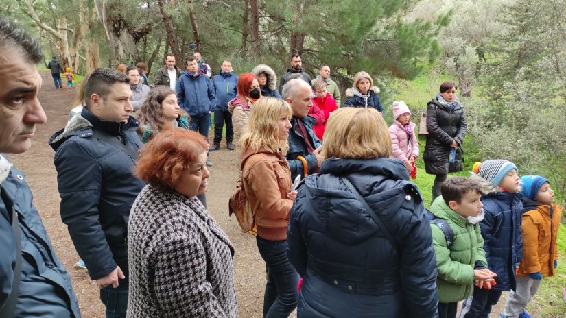 Πολύς κόσμος στην ξενάγηση που διοργάνωσε το Μουσείο Μαστίχας Χίου στο Λωβοκομείο Χίου Πολύς κόσμος στην ξενάγηση που διοργάνωσε το Μουσείο Μαστίχας Χίου στο Λωβοκομείο Χίου