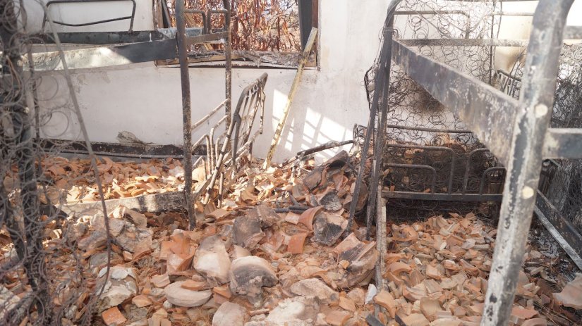 Λαβωμένο και το προσκοπικό κέντρο του Μανάγρου από τη φωτιά του Αυγούστου