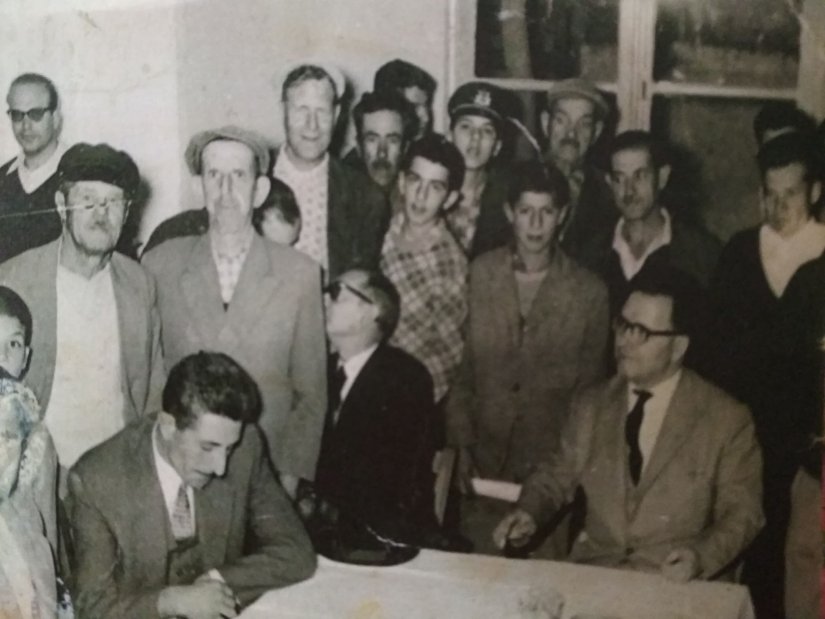 Πολύ κόσμο προσήλκυε ο βουλευτής και υποψήφιος της Ενώσεως Κέντρου Νίκος Ζορμπάς