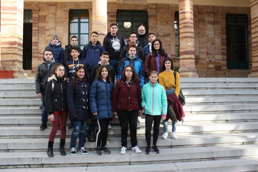 Οι 21 Χιώτες μαθητές που διακρίθηκαν στην 1η φάση του μαθηματικού διαγωνισμού "Θαλής"