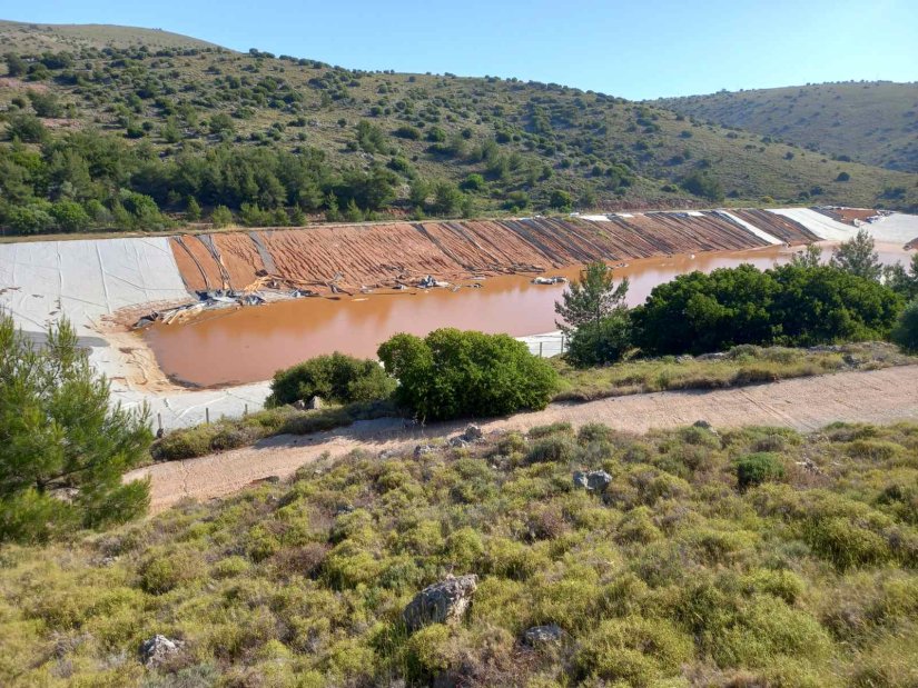 Λιμνοδεξαμενή... Φυρόλακα Λιμνοδεξαμενή... Φυρόλακα