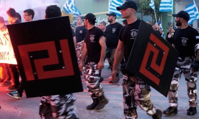 8 περιπτώσεις που η Χρυσή Αυγή ξεπέρασε τον νόμο Τάγματα εφόδου, άγριες επιθέσεις και τραμπουκισμοί σ’ έναν ατελείωτο κύκλο βίας