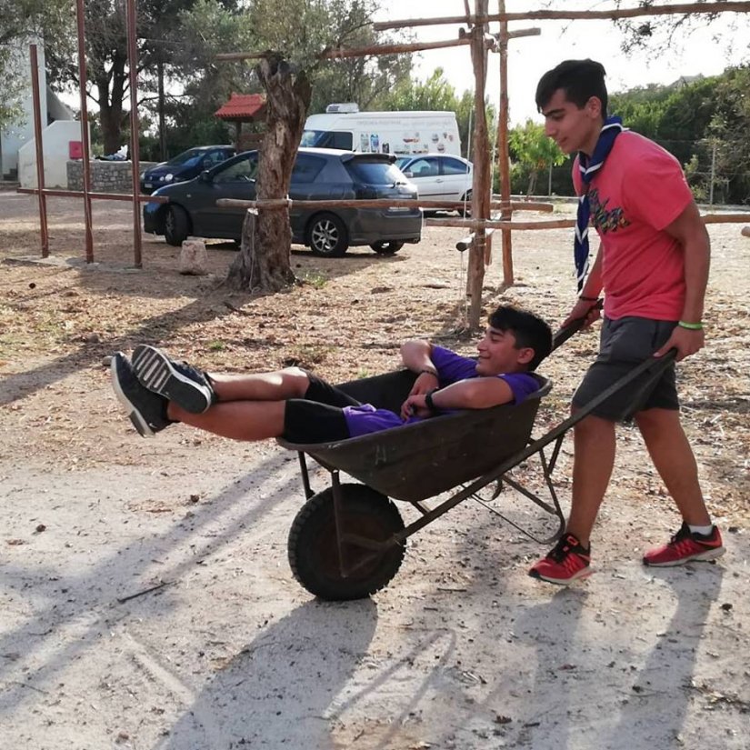 Εκτελούνται... μεταφορές