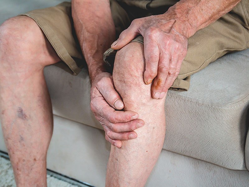 Ρήξη χιαστού: Ποια είναι τα συμπτώματα και η κατάλληλη μέθοδος θεραπείας; Ρήξη χιαστού: Ποια είναι τα συμπτώματα και η κατάλληλη μέθοδος θεραπείας;