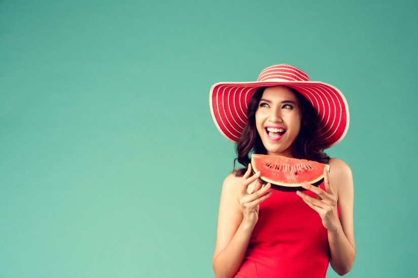 γυναίκα, καρπούζι
