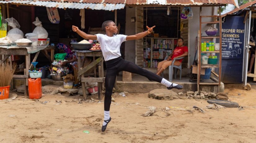 young_nigerian_dancer young_nigerian_dancer